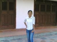 girl_9x_haughty