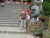 mẹ và Chít ở chùa Lân - Yên Tử ngày 20.5.08