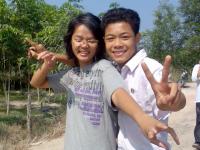 than chet khong biet noi dua