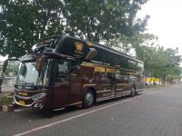 sewa bus pariwisata